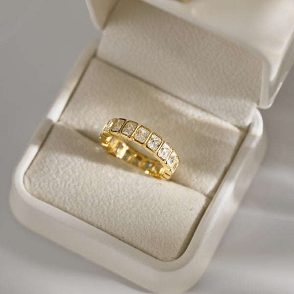 Gold Ring Elegance